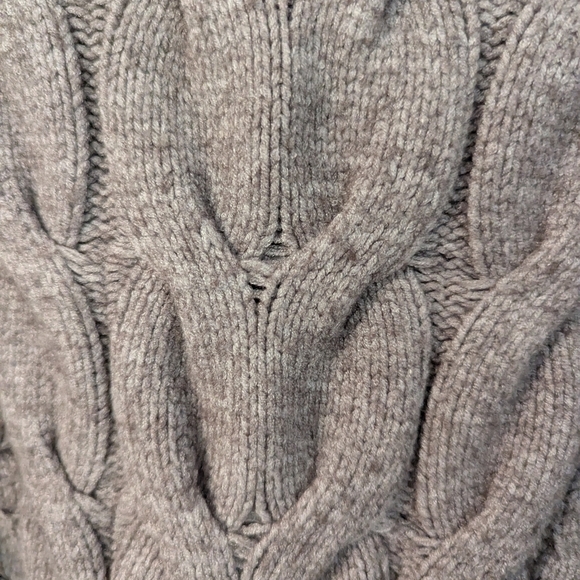 Cyrus ,Light Brown Crew Neck Cable Knit Sweater,Size S - Picture 2 of 4